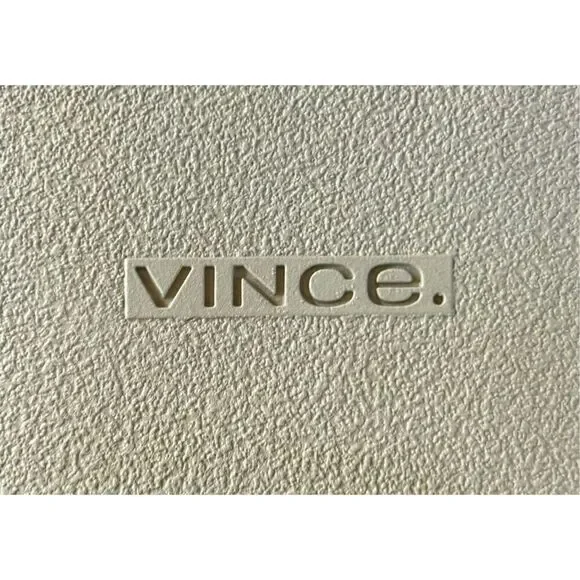 Vince Kady Lace Up Round Toe Boot In Doe NWOB Size 7 M
